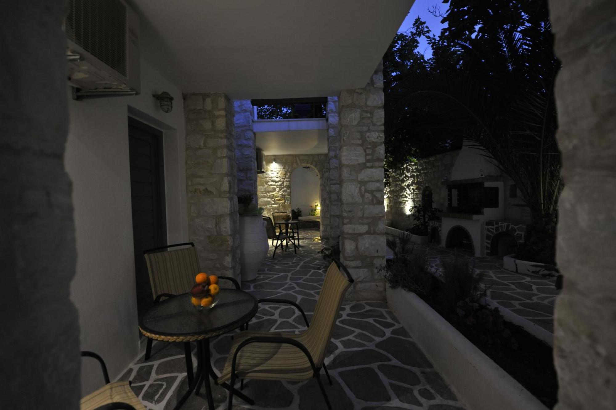 Alexandros Apartments Naousa  Exterior foto